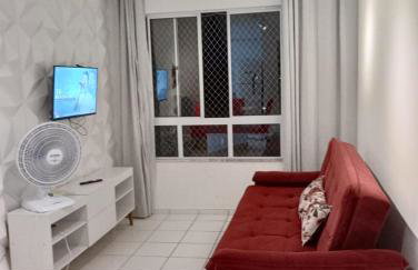 Apartamento próx do aeroporto de parque aquático,praias e shopping - Foto 1