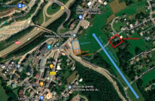 Logement mansardé dans maison avec jardin en bord de piste, vue montagne - Foto 14