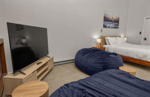 Paddle & Pine - Lake Views & Private Dock Access - Photo 35