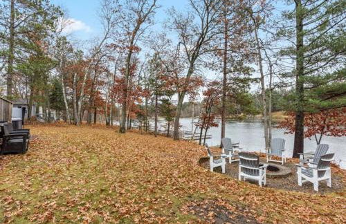 Cute Whitefish Cabin with Hot tub - Foto 34
