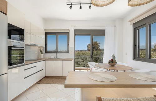 Sol Luxury Apartment - close to the beach with a private heated mini pool - Foto 46