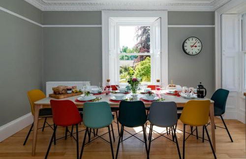 Rosebank House - 12 Guests, 6 Ensuite Bedrooms, EV point, Games Rooms, Wood Burner, Pet Friendly! - Photo 7