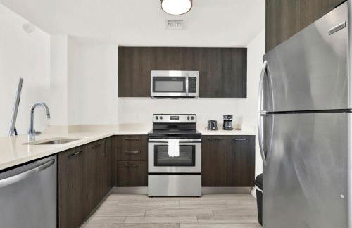 Ocean Front Condo Near Cruise Port, Bayfront Park, plus Free Parking - Foto 24