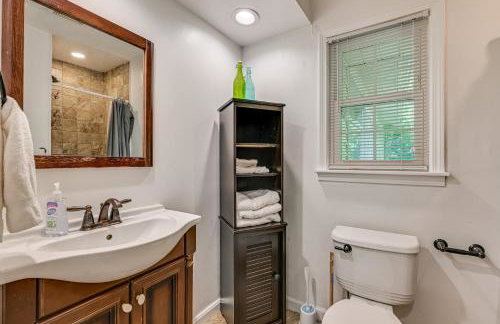 Golf Course Views and Games Galore - Vine Grove Gem! - Foto 21