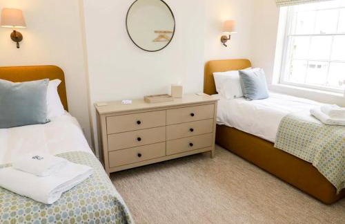 Bay House - Photo 57