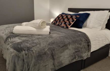 Balcony View Apt Free Parking Sleeps 5 - Foto 6