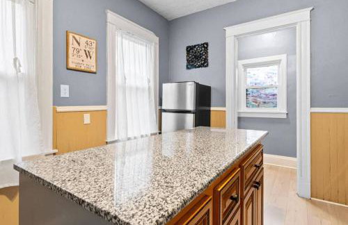 3BR Family Home • 1 mile to Niagara Falls USA - Foto 18