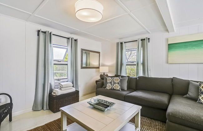 Oak Bluffs 3-Bed Cottage, Walk to Town - Foto 1