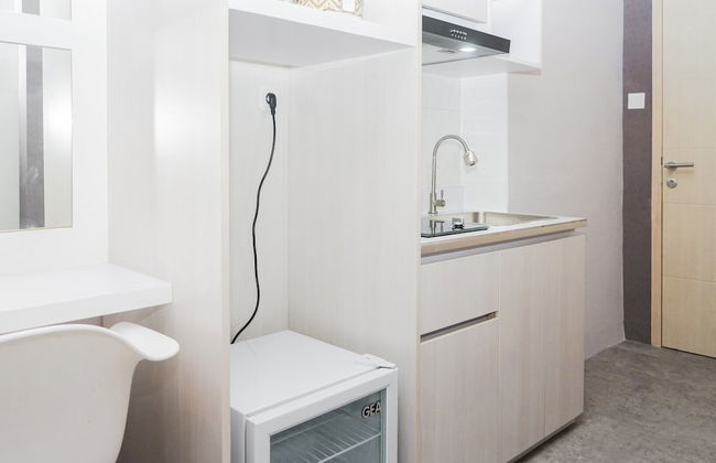 Clean and Tidy Studio Room at Tree Park Apartment - Foto 6