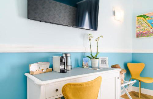 Sirenuse Home & Suites - Photo 4