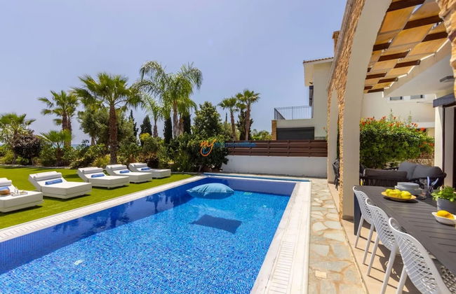 Ayia Napa Seafront Ionion Villa H5 - Photo 11