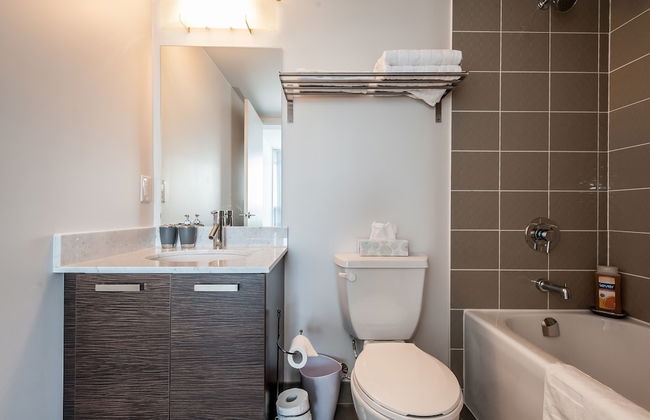 Life Suites Soho 2 Bed - 2 Bath CN Tower View - Foto 42