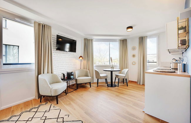 Magnificent Studio With Rooftop - 2P - Vanves - Photo 12