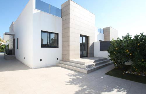 Designer Villa with pool - Foto 3