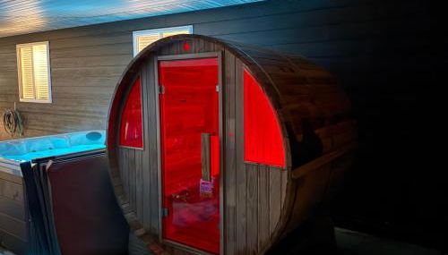 Black Hills Getaway with Hot Tub & Game Room for 18 - Foto 5