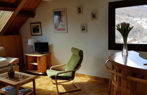 APPARTEMENT T3 60M2 à Briançon dans résidence calme avec 7 couchages - Foto 4