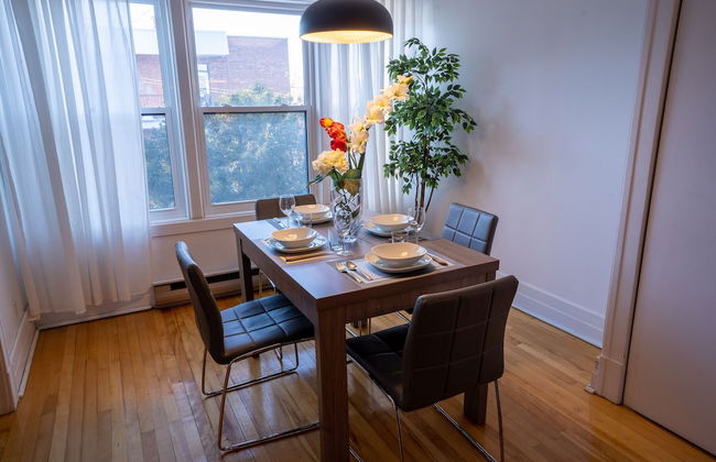 Stunning 2 Bedroom Apt! 3mins Walk From CDN Metro - Foto 29