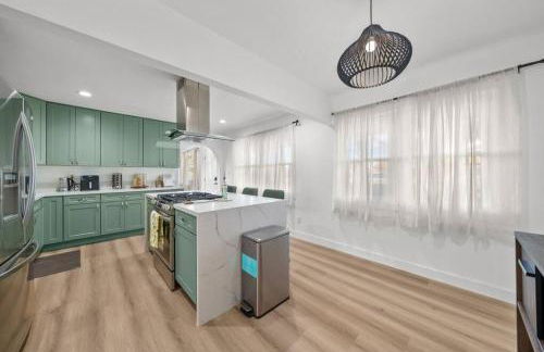 Pool, Hot Tub, Luxury 3 Beds,15 Min Beach,DT, Zoo, Sesame Place, Airport - Foto 32