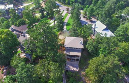 Central Perk - Pet Friendly, Luxury Cabin Feel, Kayaksand Coffee! - Foto 27