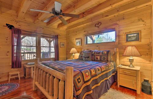 Lake Lure Log Cabin with Grill, Near Hiking! - Foto 10