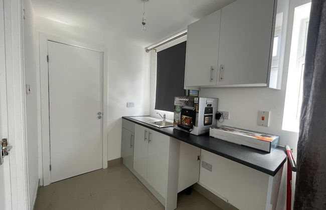 Immaculate 1-bed Studio in London - Foto 13