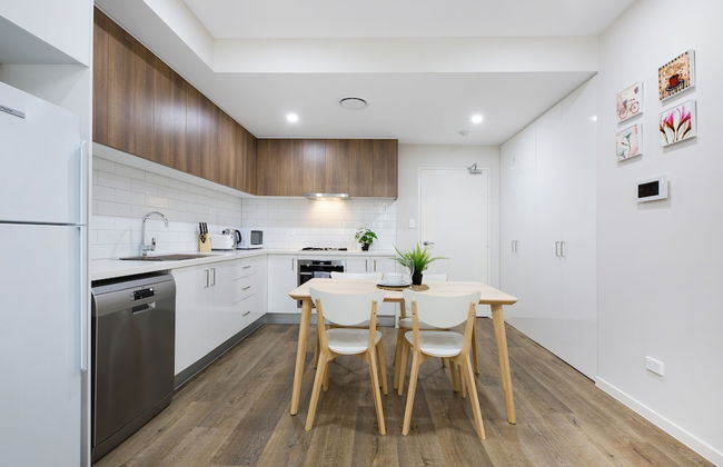 Wentworthville 2 Bedrooms 2 Bathrooms with Free Parking by KozyGuru - Foto 4