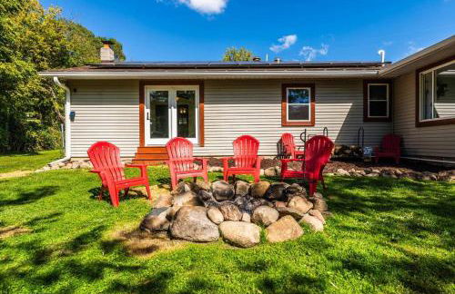 Chelsea Lake House, Game Room, & Pontoon-rental - Foto 23