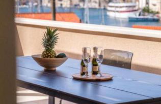 Villa TM with private heated pool, poolhouse & private garage - Photo 47