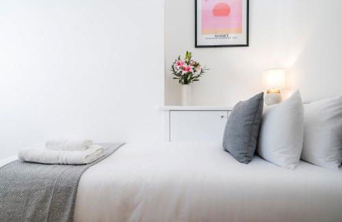 Cozy 2 Bedroom Apartment in Sutton - Foto 17