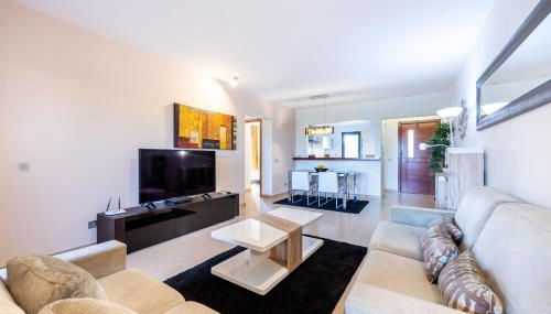 CoolHouses Algarve, Luz 2 bed elegant flat, private pool & garden, SPA facilities, Mar da Luz 19 - Foto 5