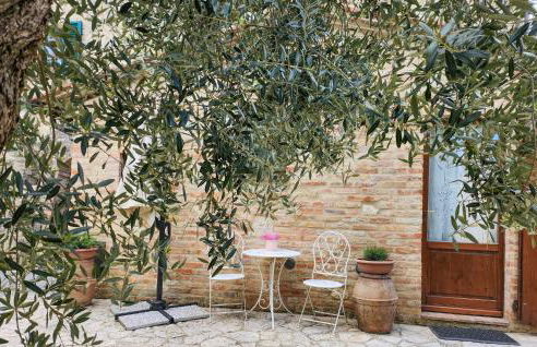 4 Bedroom Lovely Home In Cetona - Foto 8