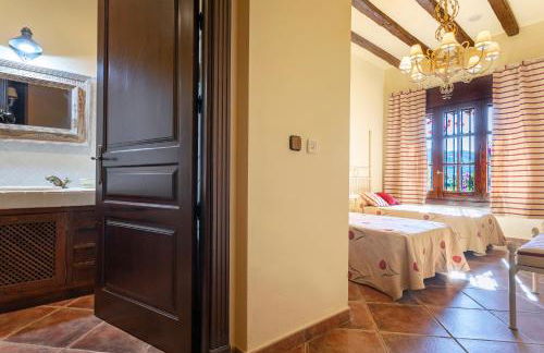 Casa Flores con Piscina interior climatizada - Photo 26