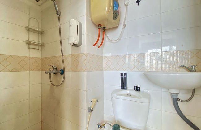 Spacious And Unique 1Br At Jarrdin Cihampelas Apartment - Photo 12