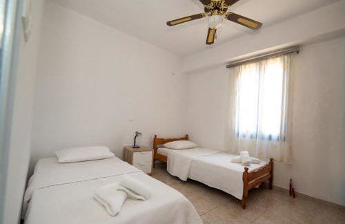 House by the sea - Photo 39