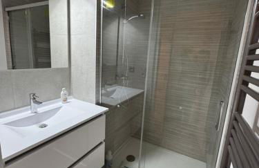 Appartement cosy avec terrasse - Photo 12