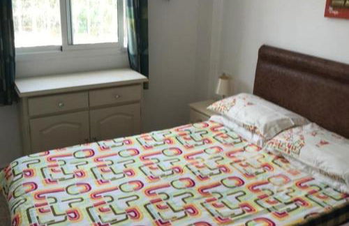 3 Bed Villa Sleeps 6 - Pets Ok - Communal Pool - Foto 4