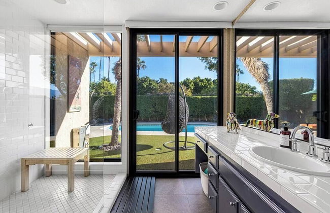 The Sunset House Pool & Spa - Foto 7