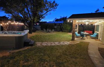 Hot Tub, Pool Table, Swing Sets, Theater, Kayaks - Foto 24