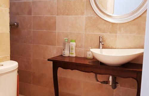 Ancienne maison de ville en centre, proche gare - Foto 12