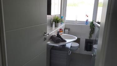 1,5 Zimmer Ferienwohnung Apartment in ruhiger Lage stadtnah Neu in Brunnthal - Foto 5