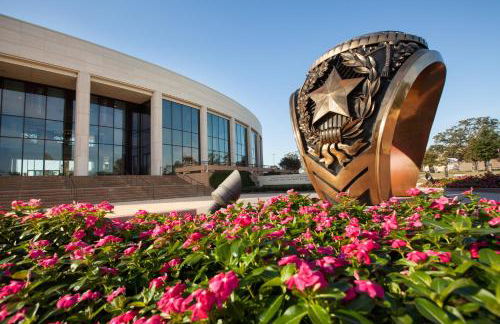 Near KYLE! - Gorgeous Georgia Getaway - Foto 2