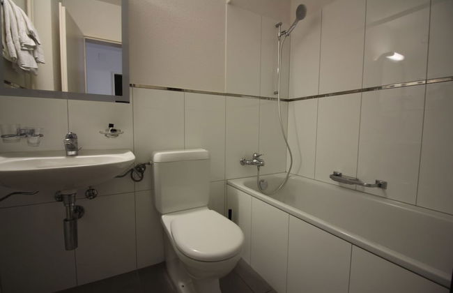 Swiss Star Wiedikon - Foto 25