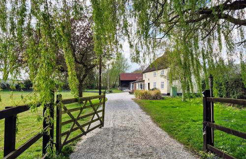 Secluded 16th Century Farmhouse with private grounds - Foto 1