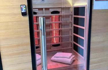 Kingfisher Lodge - Private Hot Tub - Infrared Sauna - Dog Friendly - Foto 23