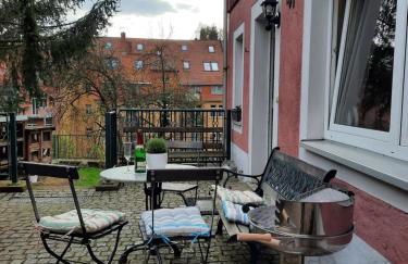 Urlaub im Friseursalon - Foto 12