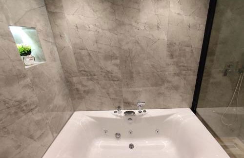 Meteora Gold and Glass Suites - Foto 13