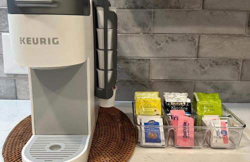 Camellia House - 6 minutes to MCRD Parris Island Graduation Family Friendly, Beach Pass Included, Renovated - Photo 8