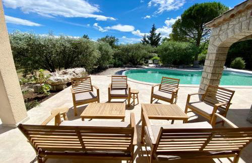 Maison pour 12p, piscine à débordement chauffée d'avril à octobre inclus - Foto 39