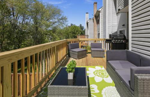 Cozy 4BR Townhome, Family Community, 40 Mins to DC - Foto 28
