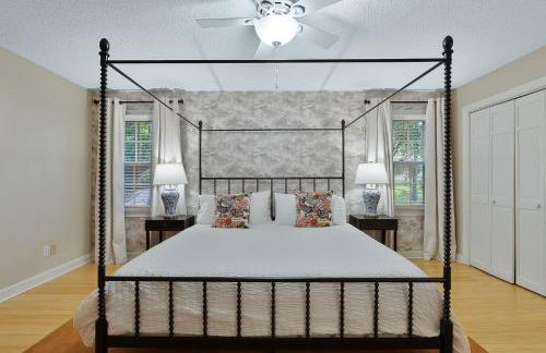 Cozy 4bd Home - NC State & Airport nearby - Foto 3